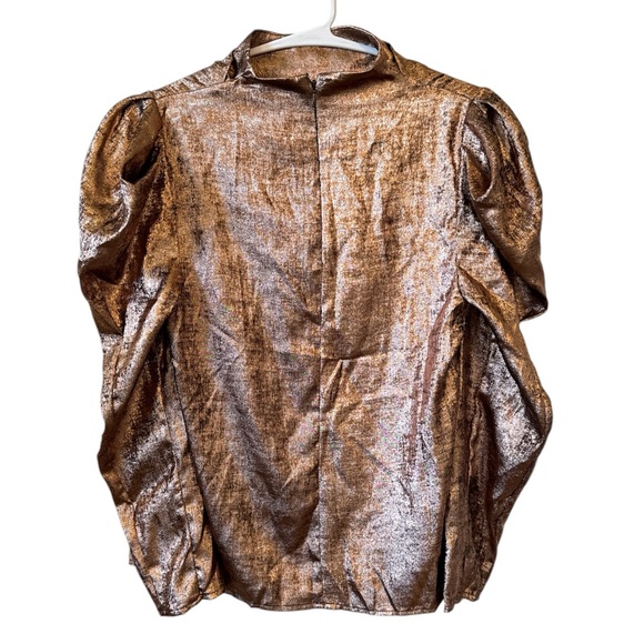 NWT FUTURE COLLECTIVE ROSE GOLD SHIMMER TOP - Picture 3 of 10